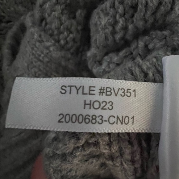 J. Crew Cable-knit ruffleneck button front cardigan sweater, wool blend Grey XL - Picture 10 of 12